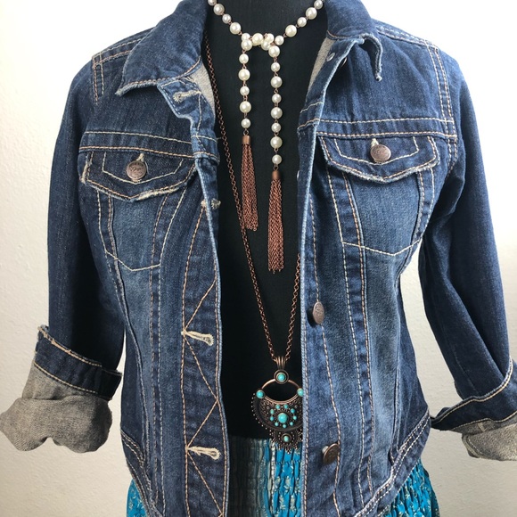 GAP Jackets & Blazers - GAP authentic 1969 denim jacket